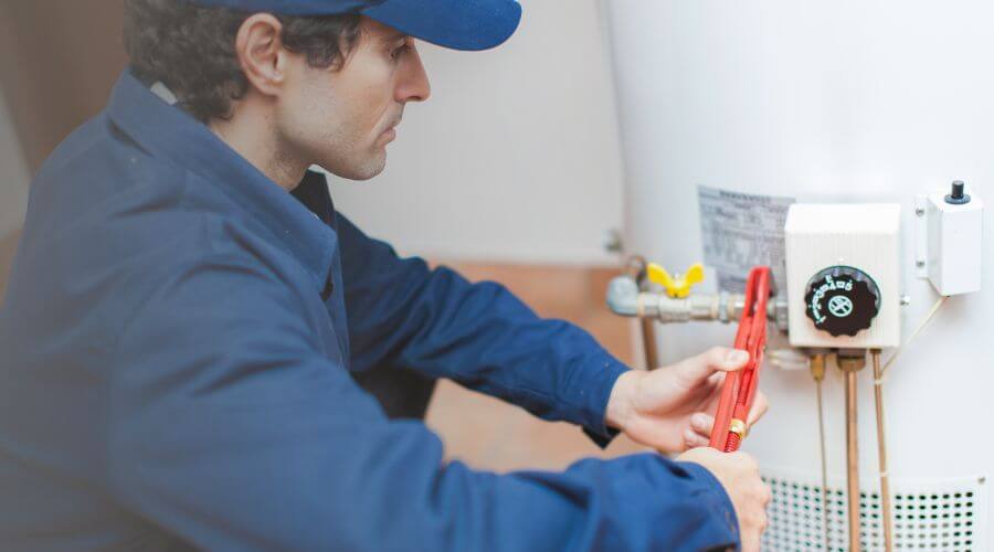 Professional water heater repair in Neosho, MO